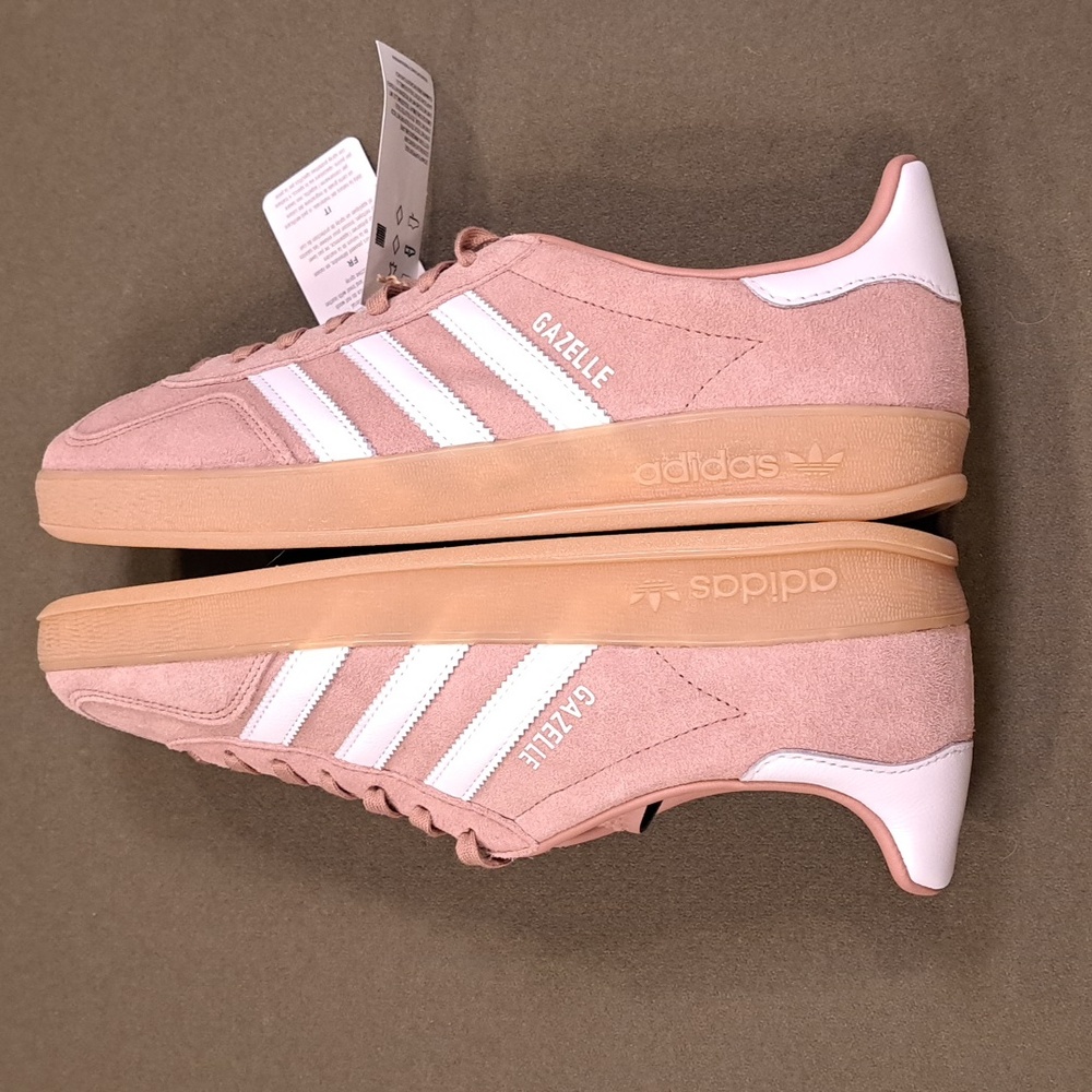 Adidas Gazell Indoor Sneaker - Color: Clay / White - Size: Women 9.5 - Picture 7 of 10